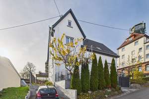 Modernisiertes Zweifamilienhaus mit potentieller Einliegerwohnung – Die vollständige Adresse der Immobilie erhältst du vom Anbieter., 72770 Ohmenhausen, Reutlingen – Vorschaubild 6