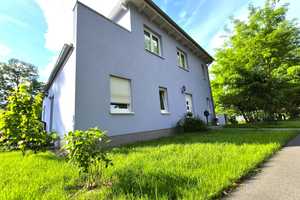 Schwerin | Stilvolles Familiendomizil inkl. Einliegerwohnung auf exzellentem Grundstück – Dahme-Spreewald (Kreis) – Vorschaubild 1