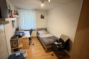 Gepflegte 4-Zimmer-Wohnung mit Balkon in Sindelfingen – Die vollständige Adresse der Immobilie erhältst du vom Anbieter., 71065 Sindelfingen – Vorschaubild 7