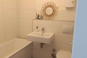 Helle und geräumige 2-Zimmer-Wohnung in Essen-Frohnhausen – Pottgießerstraße 9, 45144 Frohnhausen, Essen – Vorschaubild 2