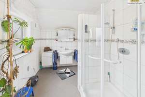 202 m² Wohnfläche | 7 Zimmer | Doppelgarage | Nur 459.000 € – Die vollständige Adresse der Immobilie erhältst du vom Anbieter., 63826 Geiselbach – Vorschaubild 6