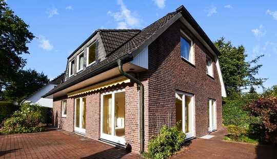 Bild von Großzügiges, lichtdurchflutetes Einfamilienhaus in ruhiger Lage von HH-Wellingsbüttel!