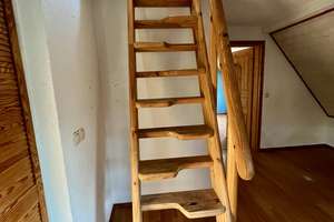 In schöner Ortsrand-/ Aussichtslage: Gepfl. EFH, u. a. mit Wintergarten, Kaminofen, Fußbodenheizung – Alte Weinstraße 33, 98554 Benshausen – Vorschaubild 43