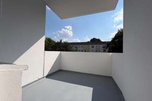 Freundliche 3-Zimmerwohnung mit Loggia & Stellplatz - Renoviert – Graubündener Straße 39, 28325 Ellenerbrok-Schevemoor, Bremen – Vorschaubild 3