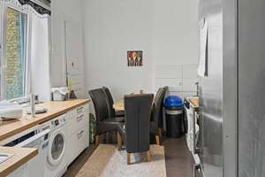 Wiesbaden: Charmante 3-Zimmer-Altbauwohnung im denkmalgeschützten Eckhaus – Die vollständige Adresse der Immobilie erhältst du vom Anbieter., 65197 Rheingauviertel / Hollerborn, Wiesbaden – Vorschaubild 5