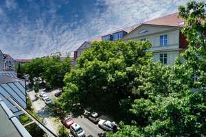Stilvolle Rückzugsoase mit großem Balkon  – Die vollständige Adresse der Immobilie erhältst du vom Anbieter., 14052 Westend, Berlin – Vorschaubild 1