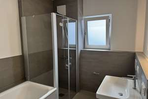 Erstbezug | exklusive 2,5-Zimmer Wohnung | Einbauküche | Balkon | Einzelgarage | ER-Zentrum – Anton-Bruckner-Straße 8, 91052 Röthelheim, Erlangen – Vorschaubild 4