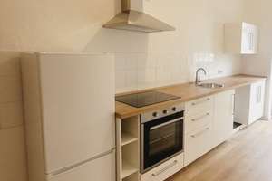 Großzügige, helle 4-Zimmerwohnung + ruhige Hinterhoflage + Balkon + Einbauküche als Option! – Große Diesdorfer Str. 52 c, 39110 Stadtfeld West, Magdeburg – Vorschaubild 4
