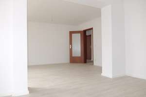 FAMILIEN-Wohnung 5 Zimmer - bequem im Erdgeschoss auf 122 qm – Carl-von-Ossietzky-Straße 117, 9127 Gablenz, Chemnitz – Vorschaubild 16