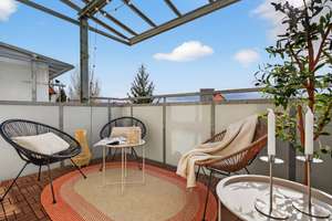 Lichtdurchflutete stylische 3-Zimmer-Altbauwohnung mit Balkon in S-West, Bestlage, provisionsfrei – Die vollständige Adresse der Immobilie erhältst du vom Anbieter., 70193 Rosenberg, Stuttgart – Vorschaubild 3