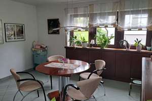 Wohnen mit Charakter: Besonderes Haus mit Wintergarten, Einliegerwohnung und Freiraum für Ideen – Die vollständige Adresse der Immobilie erhältst du vom Anbieter., 77773 Schenkenzell – Vorschaubild 13