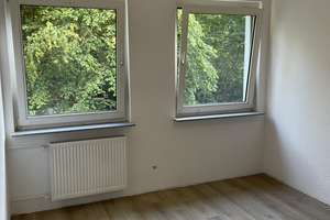 Zuhause mit 4,5 Zimmern in Duisburg-Bissingheim  – Hermann-Grothe-Str. 5, 47279 Bissingheim, Duisburg – Vorschaubild 3