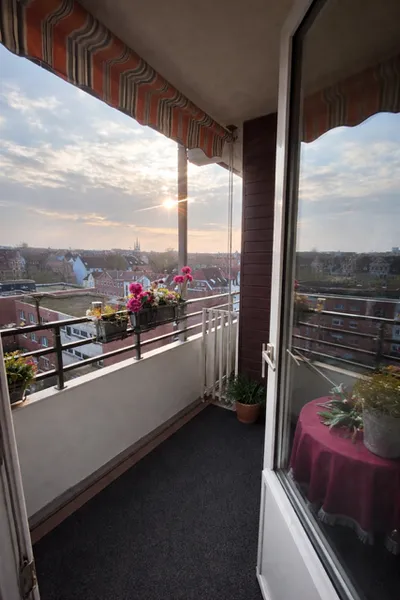 Attraktive Kapitalanlage: Vermietete 1,5-Zimmerwohnung mit Balkon, Hannover – Bild 3