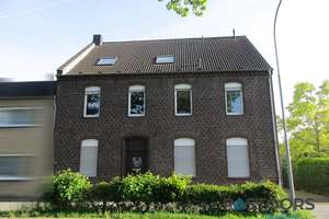 Moderne Wohnung mit Balkon und Garage! – Klever Straße 67, 47608 Geldern – Vorschaubild 1