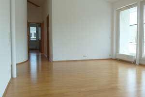 3-Zimmer-Penthouse-Wohnung "Am Georgenberg" – Werastr. 112, 72764 Reutlingen-Mitte, Reutlingen – Vorschaubild 2