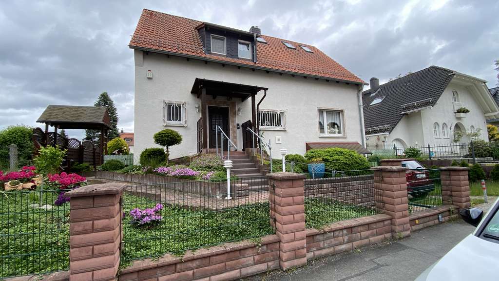 Preisanpassung! Einfamilienhaus mit 5 Zimmer in Gohlis zu verkaufen