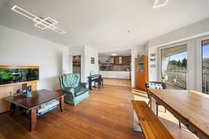 Familienfreundliche Maisonette-Wohnung mit 5 Zimmern, Balkon, Garten und Garage – Die vollständige Adresse der Immobilie erhältst du vom Anbieter., 24159 Pries, Kiel – Vorschaubild 3