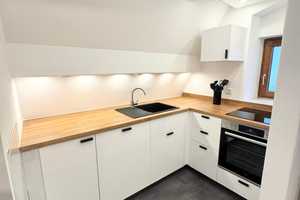 Erstbezug nach Renovierung | TOP Altstadt-Lage |  Dachterrasse | zwei Bäder |  Altbau-Juwel – Pfladergasse 5, 86150 Augsburg – Vorschaubild 3