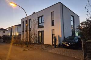 Einfamilienhaus mit Garage in Saarbrücken, 5 Zimmer – Am Alten Kalkerwerk 40, 66129 Bübingen, Saarbrücken – Vorschaubild 1
