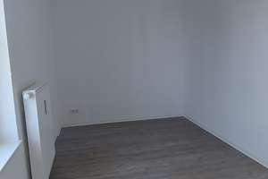 Ruhige Lage!  Neu sanierte 2 Zimmer Wohnung im 1. Obergeschoß ab sofort zu vermieten! – Heinz-Bongartz-Str. 12, 1239 Lockwitz, Dresden – Vorschaubild 5