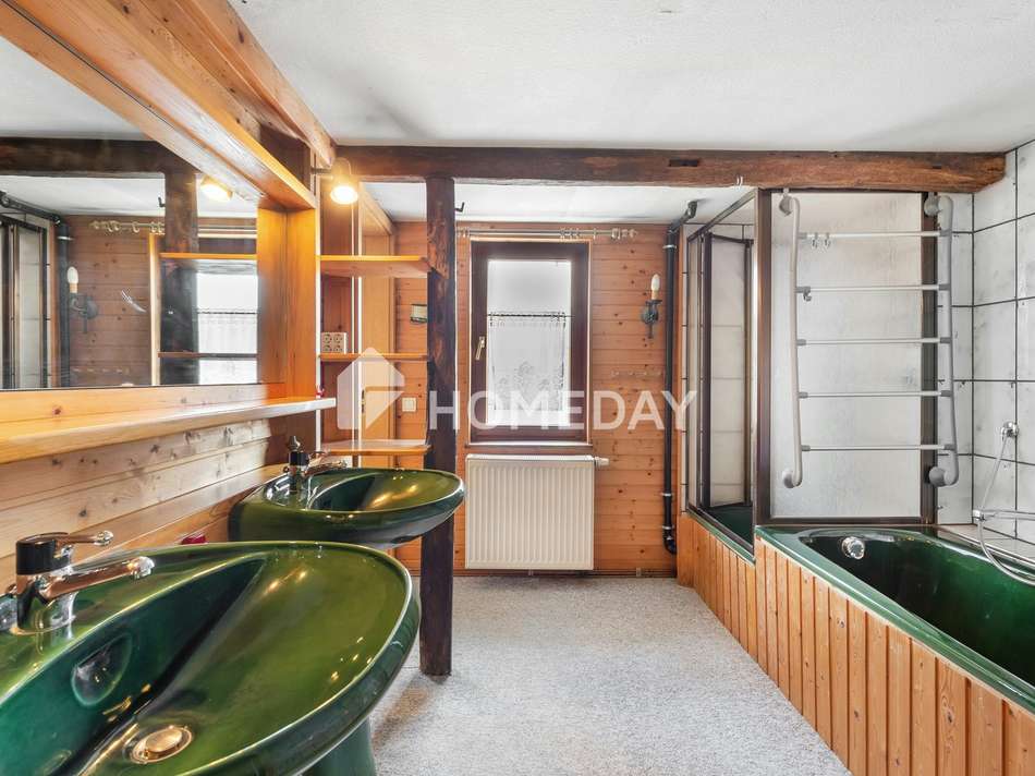 1. OG Badezimmer 1