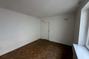 Attraktive Innenstadtlage in Düsseldorf - 3,5 Zimmer Wohnung – Die vollständige Adresse der Immobilie erhältst du vom Anbieter., 40219 Unterbilk, Düsseldorf – Vorschaubild 9