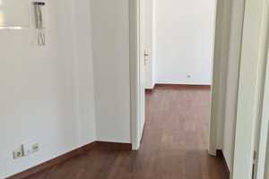 Heimkommen und Wohlfühlen -- Badewanne - im 1.OG ! – Wittenberger Str. 5, 9126 Chemnitz – Vorschaubild 3