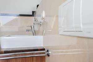 Ganz oben! ETW im Dachgeschoss + Parkett + Lift + Wanne & Dusche + 13 m² Dachloggia + große Küche – Elisabethstraße 32, 4315 Volkmarsdorf, Leipzig – Vorschaubild 19