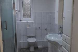 Köln Braunsfeld,  2-Zimmer Wohnung , Küche, Diele, Bad und gr. Südbalkon ( 8m. ) – Elsenborner Str. 25, 50933 Braunsfeld, Köln – Vorschaubild 16