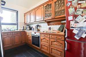 RESERVIERT | teilsaniertes Endreihenhaus mit Kamin, Balkon, Keller, Garage uvm. – Pinneberg (Kreis) – Vorschaubild 9
