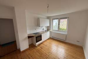 Zwei Zimmer in Kassel: Modernisiertes Apartment mit Einbauküche – Die vollständige Adresse der Immobilie erhältst du vom Anbieter., 34125 Wesertor, Kassel – Vorschaubild 2