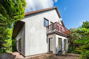 Großzügiges Einfamilienhaus mit Einliegerwohnung, Kamin, Gartenidylle & Pool in Priester  – Die vollständige Adresse der Immobilie erhältst du vom Anbieter., 4509 Krostitz – Vorschaubild 1