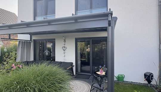 Bild von Kubushaus (REH) in moderner Architektur mit höchstem Wohnkomfort