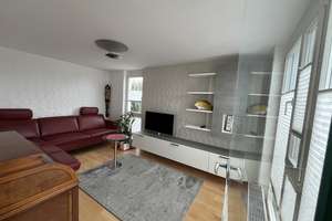 Möbliertes Reiheneckhaus mit großer Terrasse in Sindelfingen Ortsrandlage, Nähe S60 – Krotenäckerweg 45/5, 71069 Sindelfingen – Vorschaubild 5