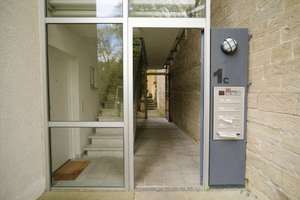 Gepflegte 1-Zimmer-Erdgeschosswohnung mit Terrasse, Einbauküche und TG-Stellplatz