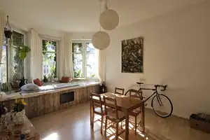 Property thumbnail 1