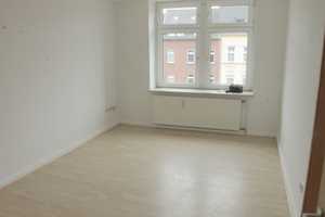 Schöne 2 Zimmer Altbauwohnung mit großer Küche – Heerstraße 118, 47053 Duisburg – Vorschaubild 2