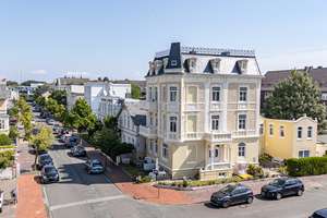 Stilvolle Altbauwohnung mit Balkon im Herzen von Cuxhaven – Die vollständige Adresse der Immobilie erhältst du vom Anbieter., 27472 Cuxhaven – Vorschaubild 12