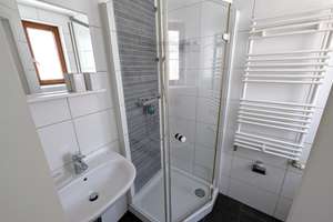 Schöne möblierte 1-Zimmer Wohnung
in Stuttgart-Münster – Die vollständige Adresse der Immobilie erhältst du vom Anbieter., 70376 Münster, Stuttgart – Vorschaubild 6