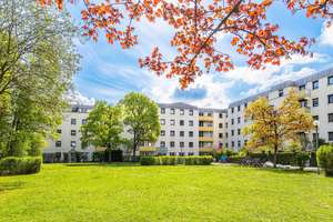 Außergewöhnliche Maisonette-Wohnung mit Balkon und Dachterrasse! 