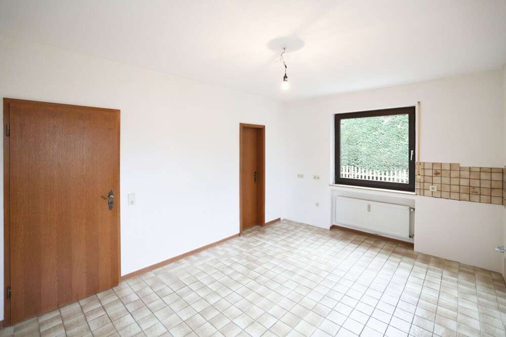 Immobilie in Lahnstein - Charmantes EFH mit ELW, Terrasse, Garten und Garage -Am Fischteich in Oberlahnstein - Bild 10