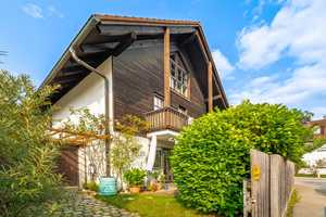 Einziehen und Wohlfühlen: Familienfreundliche Doppelhaushälfte in Waldperlach – München – Vorschaubild 1