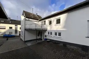 Sehr gepflegtes Wohnhaus mit Einliegerwohnung in Westerburg. Sofort beziehbar. – Westerwaldkreis – Vorschaubild 4