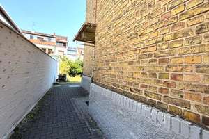 **Zweifamilienhaus mit Potenzial und eingewachsenem Garten** – Die vollständige Adresse der Immobilie erhältst du vom Anbieter., 55246 Mainz-Kostheim, Wiesbaden – Vorschaubild 29
