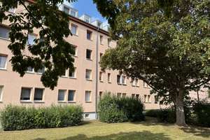 WOHNEN ÜBER DEN DÄCHERN VON ERFURT - HELLE 3- ZKB - DACHGESCHOSSWOHNUNG