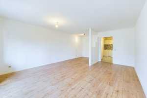 1-Zimmer Appartement mit schöner Terrasse, Gartenstück in beliebter Wohngegend – Thujaweg 11, 76149 Karlsruhe – Vorschaubild 3