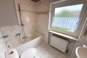 Gepflegtes Reihenmittelhaus in Nürnberg-Langwasser-Nord – Die vollständige Adresse der Immobilie erhältst du vom Anbieter., 90471 Langwasser Nordwest, Nürnberg – Vorschaubild 12