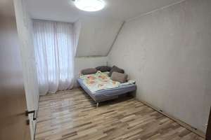 Modernisierte Doppelhaushälfte in Essen-Schonnebeck mit großzügigem Raumangebot – Die vollständige Adresse der Immobilie erhältst du vom Anbieter., 45309 Schonnebeck, Essen – Vorschaubild 11