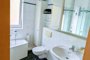 Attraktive 4-Zimmer-Wohnung im 1. OG mit Balkon in Duisburg-Buchholz – Gasteiner Straße 29 B, 47249 Buchholz, Duisburg – Vorschaubild 6