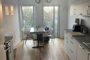 Großes helles Zimmer in 3er-WG + zentrale Lage + top Ausstattung – Humboldstraße 2, 86167 Lechhausen-West, Augsburg – Vorschaubild 2